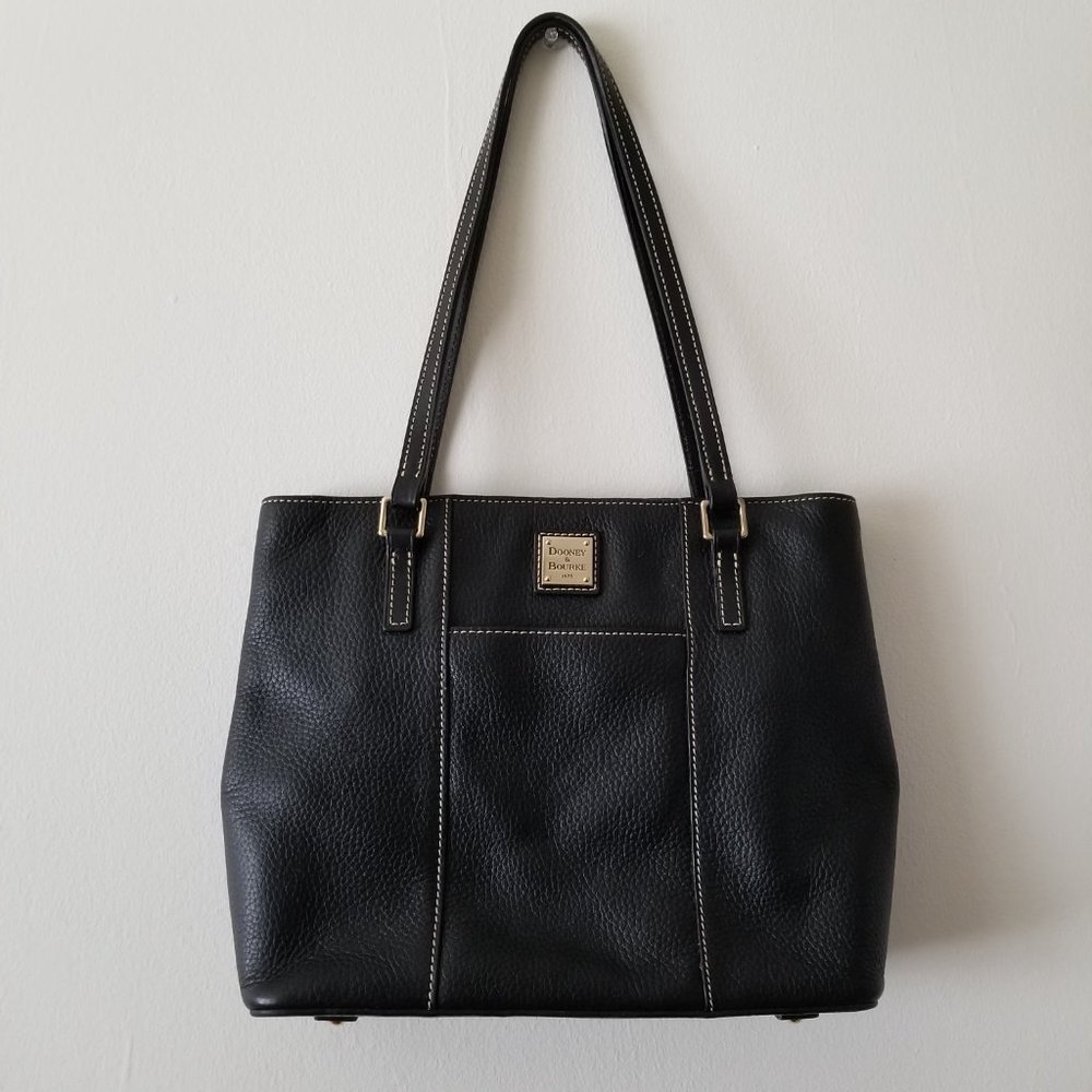 Dooney and bourke tote bag purse